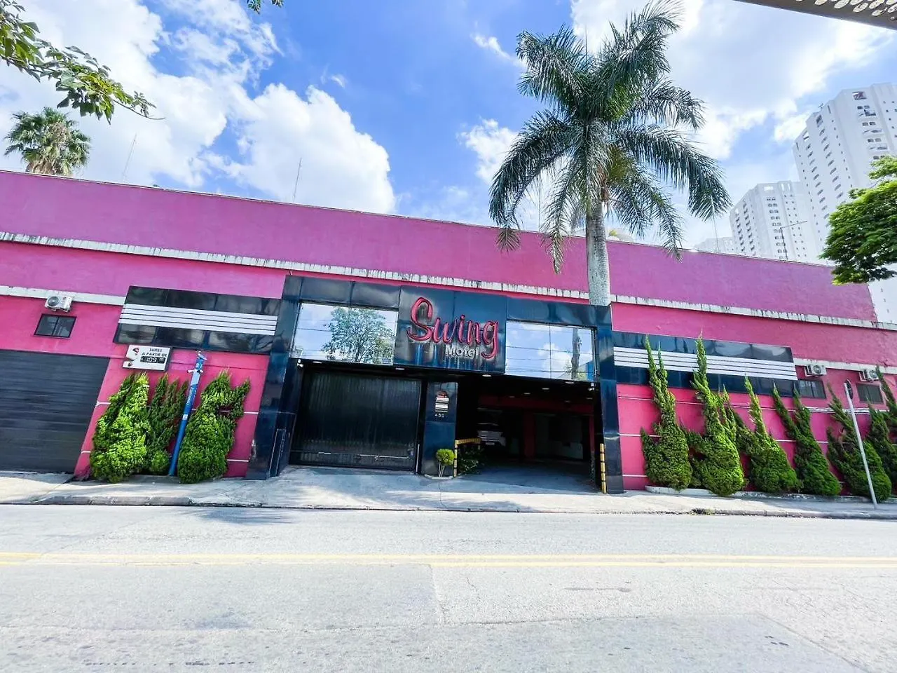 Swing Motel 1 location